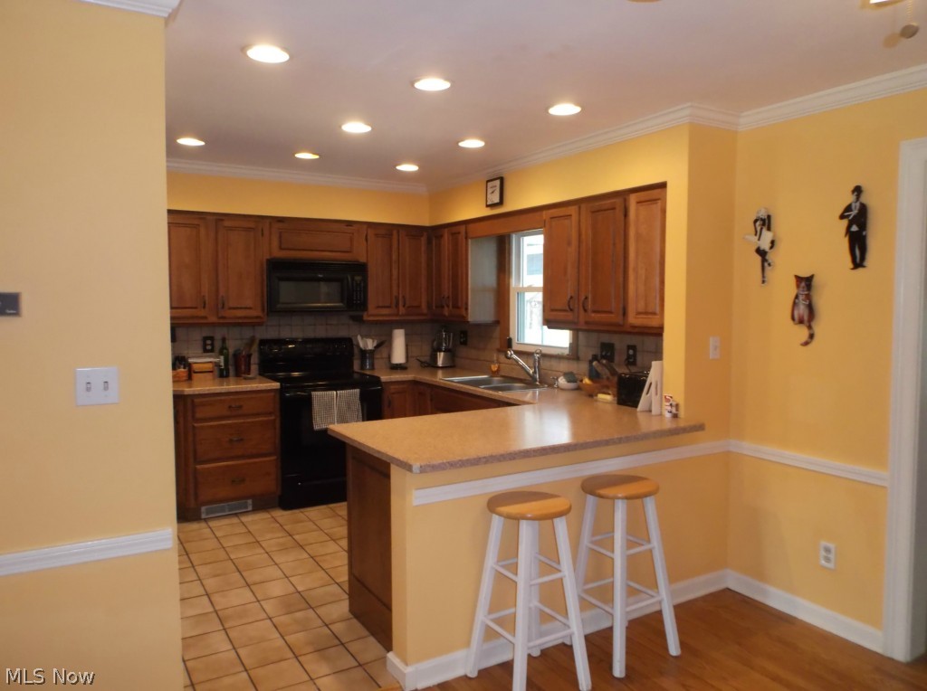 Holy Neff 01 - Residential