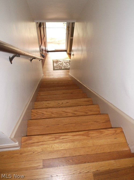 Holy Neff 01 - Residential