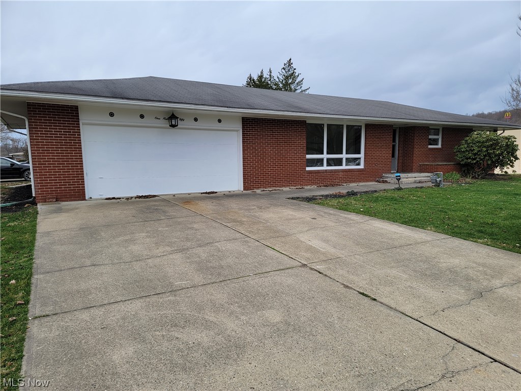 Eastmoor Sub - Residential Lease