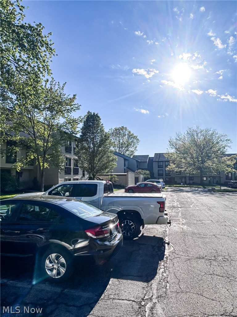 Oak Knolls Condo - Residential