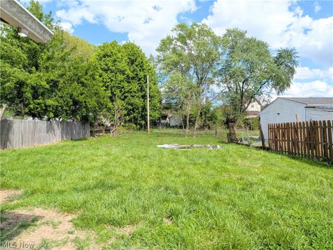 Tiny photo for 226 Smith Avenue SW, Canton, OH 44706 (MLS # 5255790)