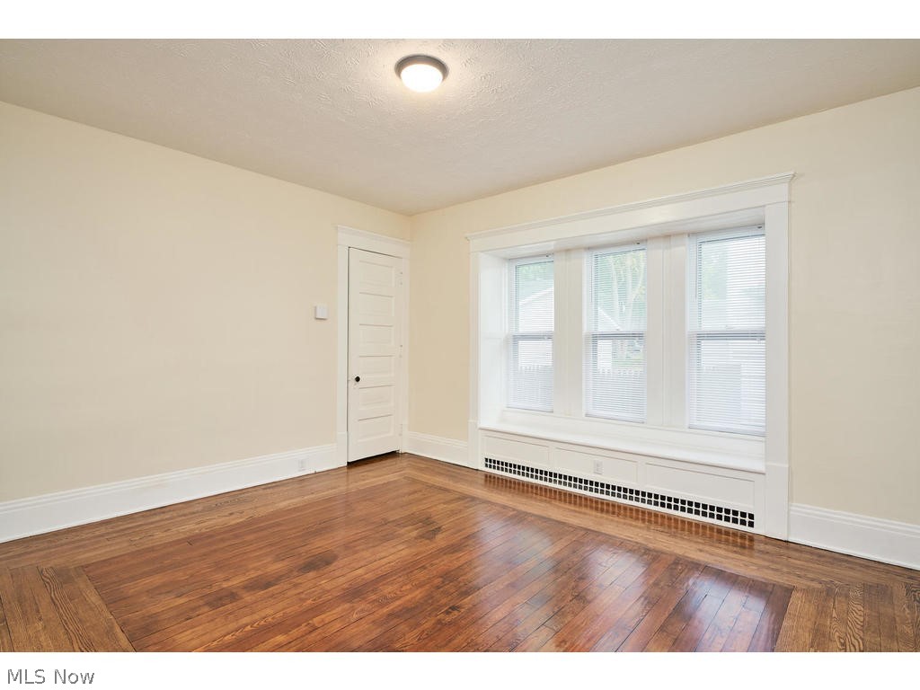 K & W - Residential Income