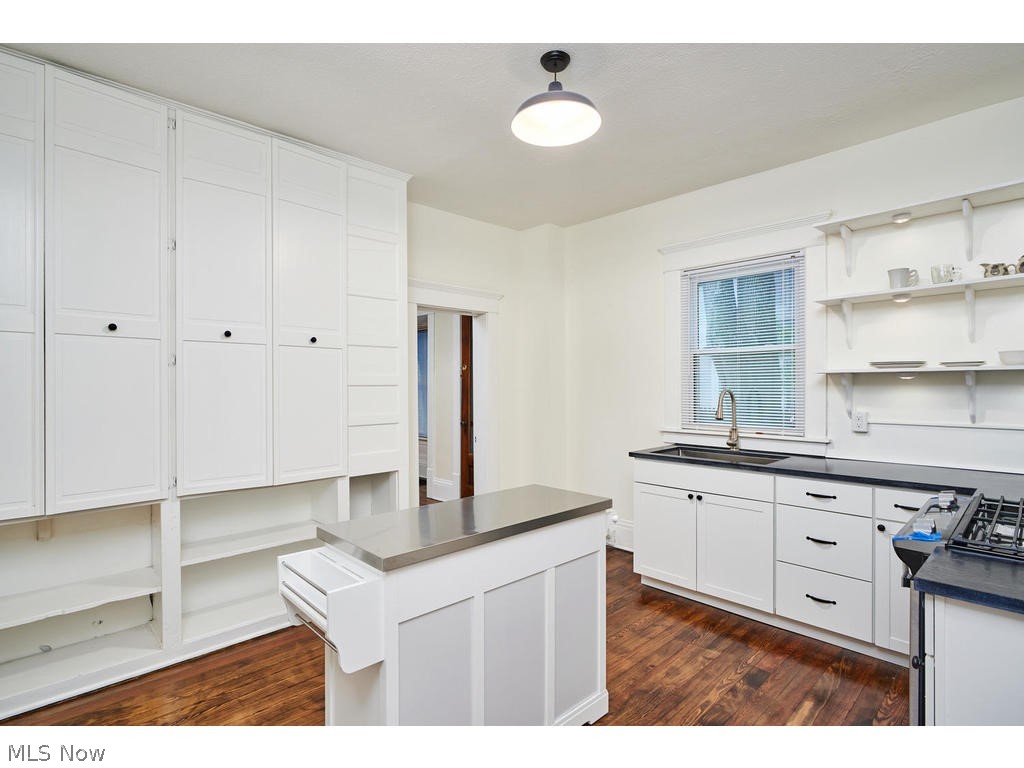 K & W - Residential Income