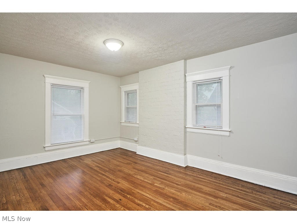 K & W - Residential Income