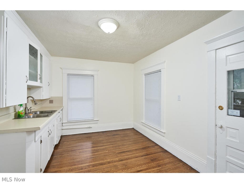 K & W - Residential Income