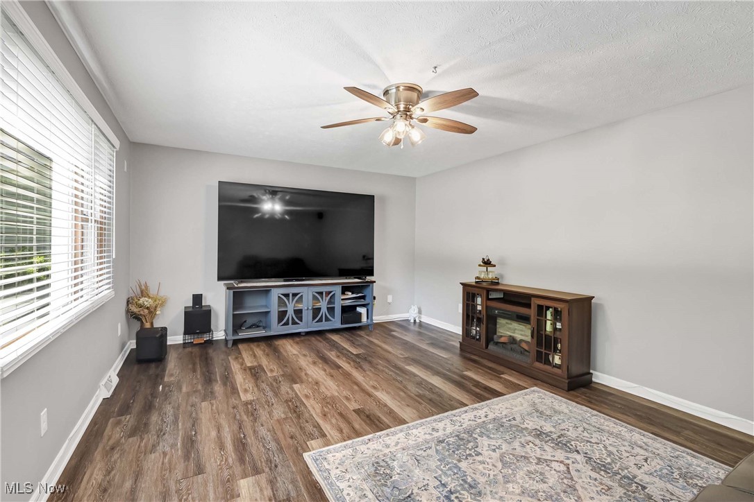1307 Falling Rock Lane