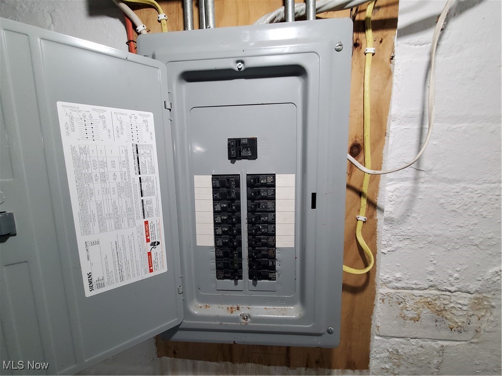 Cleveland, Ohio 44105, United States, 3 Bedrooms Bedrooms, ,1 BathroomBathrooms,Residential,Active,148929