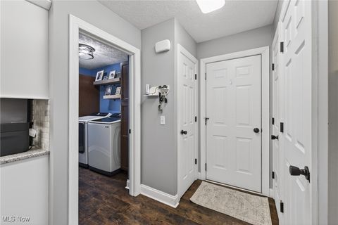 Tiny photo for 105 Tinkers Trail, Chardon, OH 44024 (MLS # 5180158)