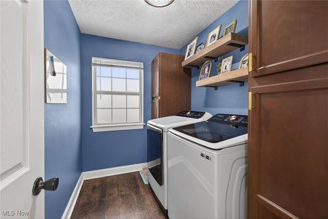 Tiny photo for 105 Tinkers Trail, Chardon, OH 44024 (MLS # 5180158)