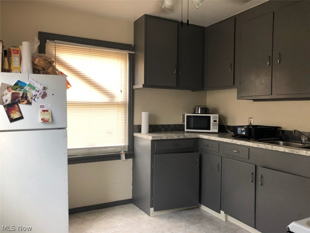 A C Spears 03 - Residential