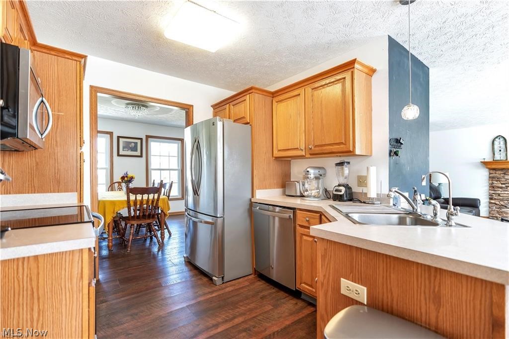 Cloverleaf West - Residential