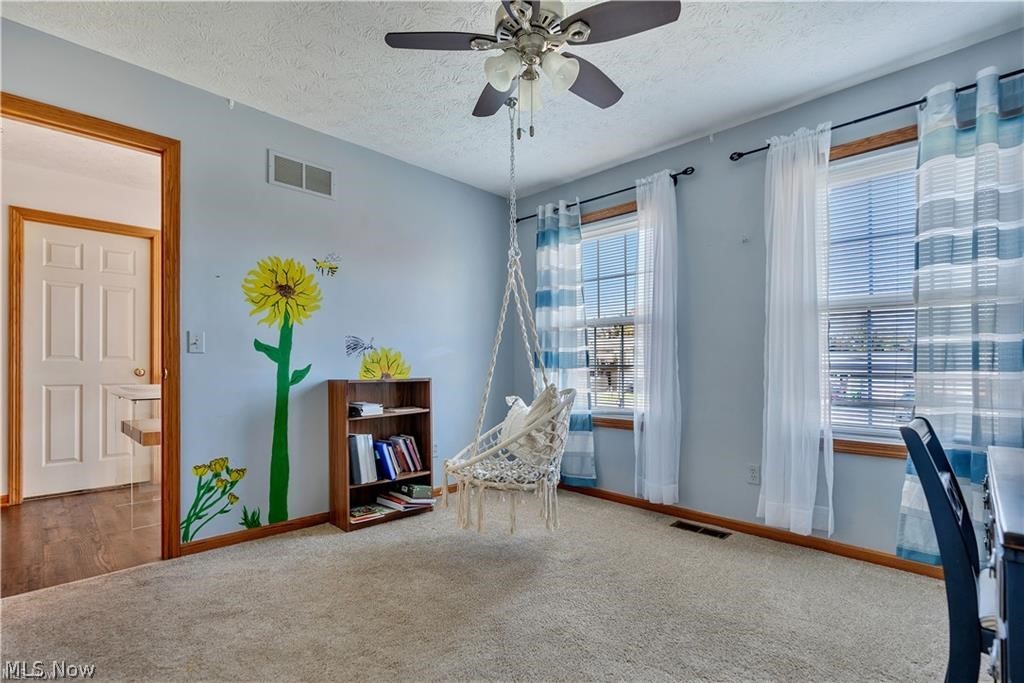 Cloverleaf West - Residential