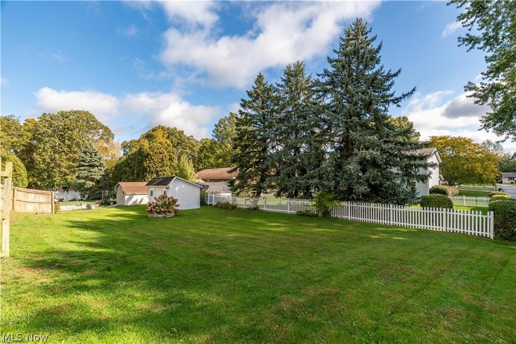 Cloverleaf West - Residential