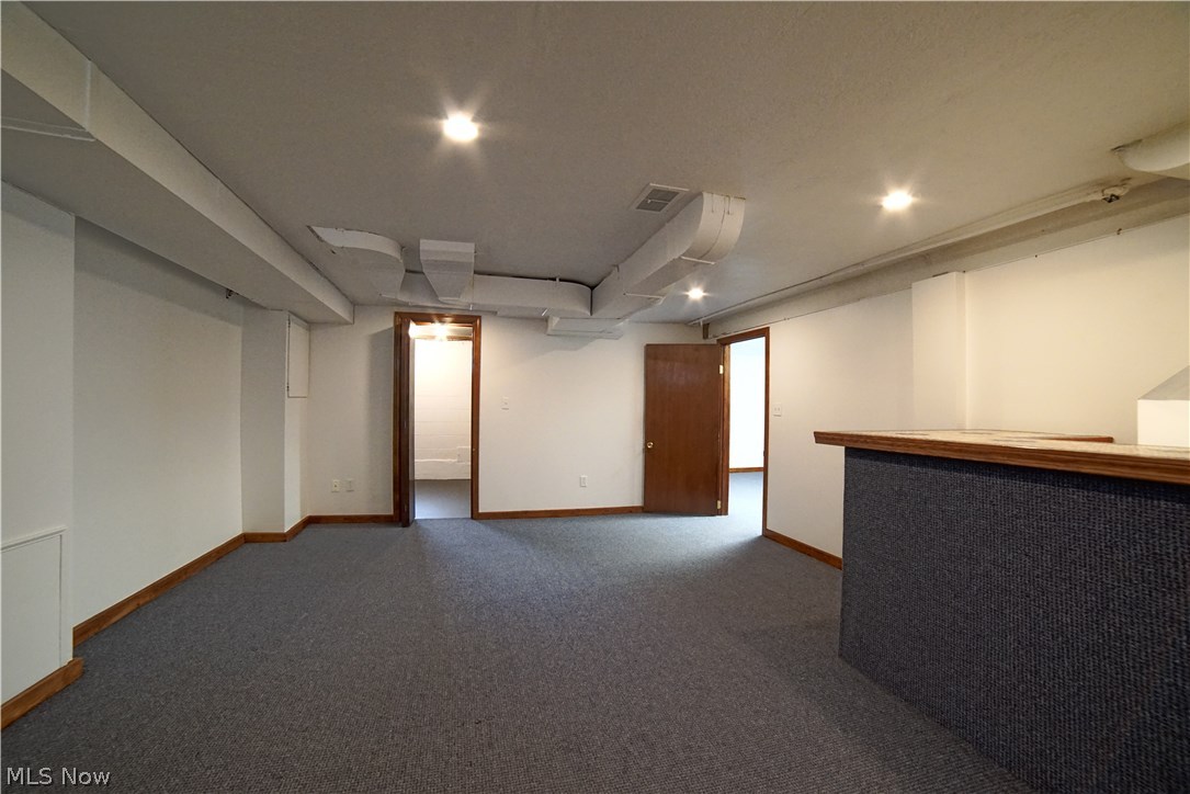 Ewing Road Estates - Residential Lease