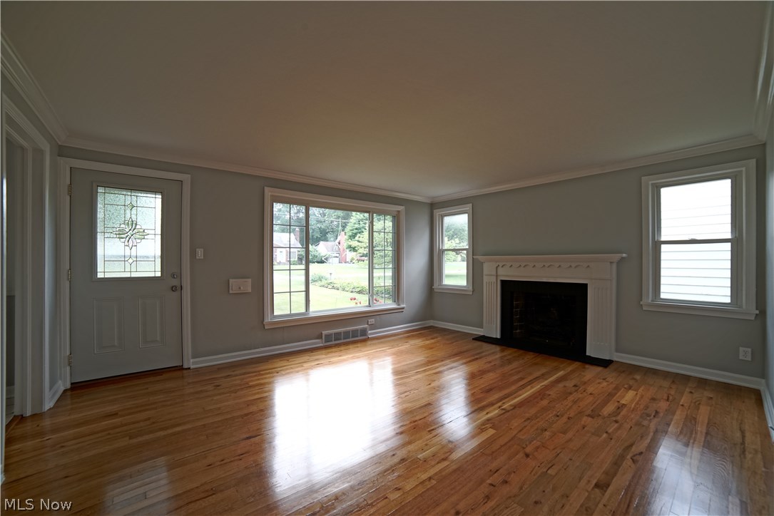 Ewing Road Estates - Residential Lease