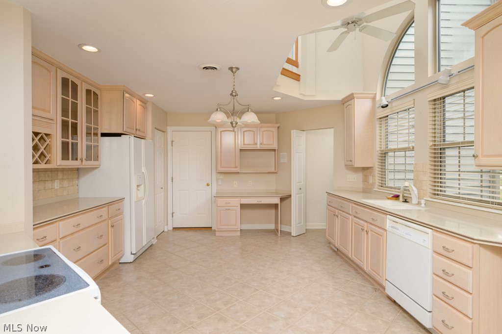 Back Bay/Arrowhead Condo - Residential