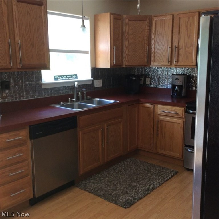 Lakes At Brittany Points Sub - Residential