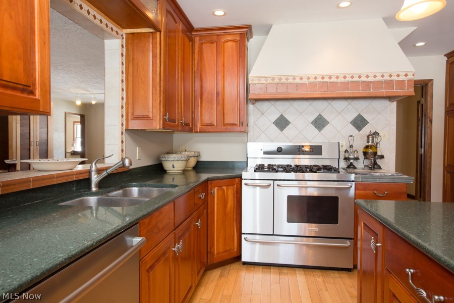 New Russia - Residential