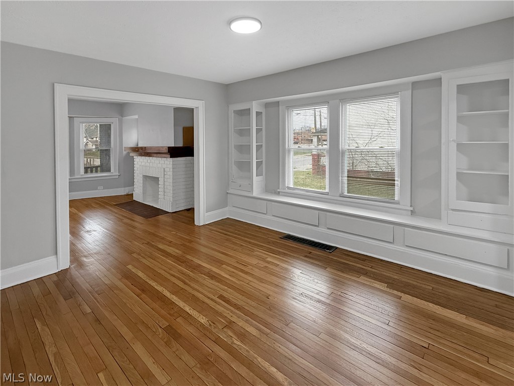 Windermere 03 - Residential Income