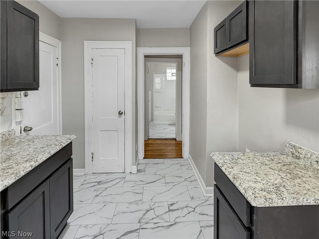 Windermere 03 - Residential Income