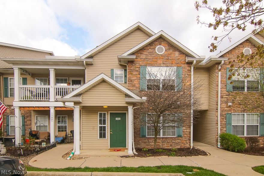 Bright and open, Lenox condo with nearly 1150 sqft. Clean design & neutral tones of fresh paint & carpet; sure to please any style decor. Spacious Great room boasts a vaulted ceiling, cozy fireplace & access to the balcony, via French doors, providing the opportunity for natural light to fill the room. The galley-style kitchen supplies ample counter & cabinet space, convenient large island/breakfast bar is ideal for casual dining. Adjacent dining area is open to Great room; perfect for entertaining !  Durable easy-care ceramic tile flooring in kitchen, utility room, foyer & baths.  Utility room is just steps off the kitchen. Master Bedroom features ensuite full bath with oversized shower and spacious closet. Generous 2nd bedroom w/ ceiling fan & additional full bath complete this unit. Private storage room accessed from balcony; provides the perfect spot for outdoor furniture. Unit does include a one-car detached garage. Excellent location; close to shopping, medical center, parks and