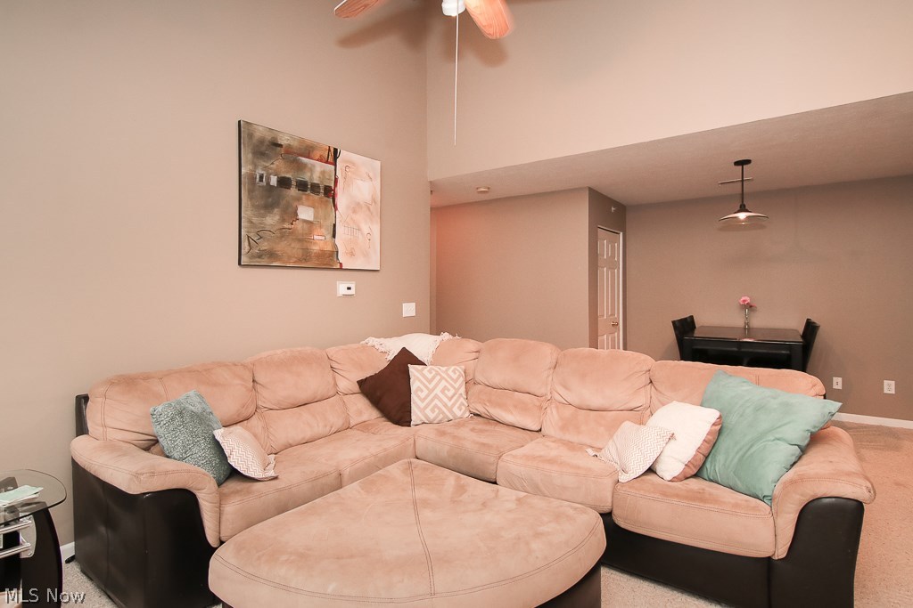 Lenox Crk Condo Ph 02 - Residential