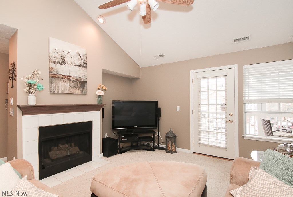 Lenox Crk Condo Ph 02 - Residential