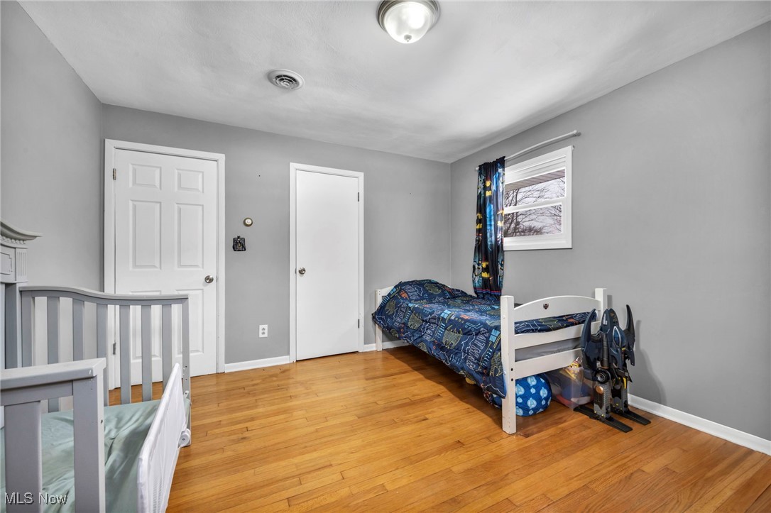 7663 Jennings Drive, Painesville, Ohio image 17