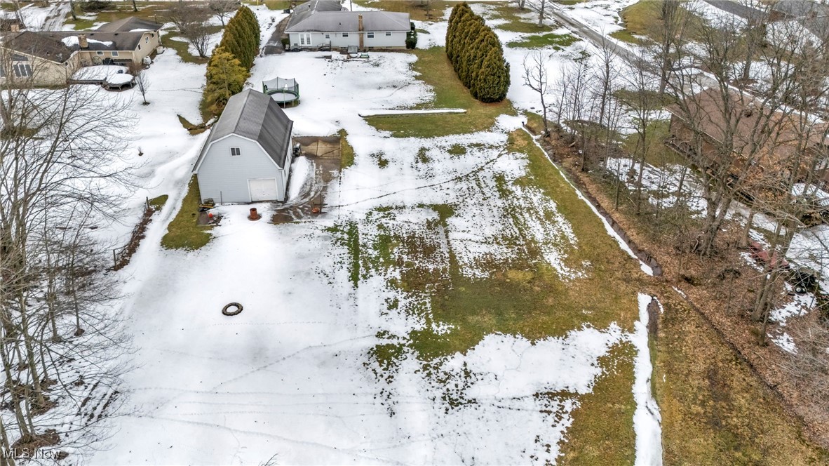 7663 Jennings Drive, Painesville, Ohio image 3