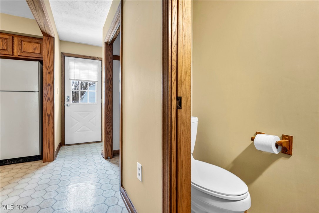7663 Jennings Drive, Painesville, Ohio image 20