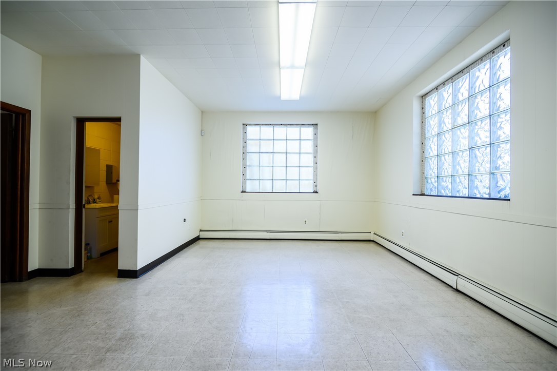 Moses & Day - Commercial Sale