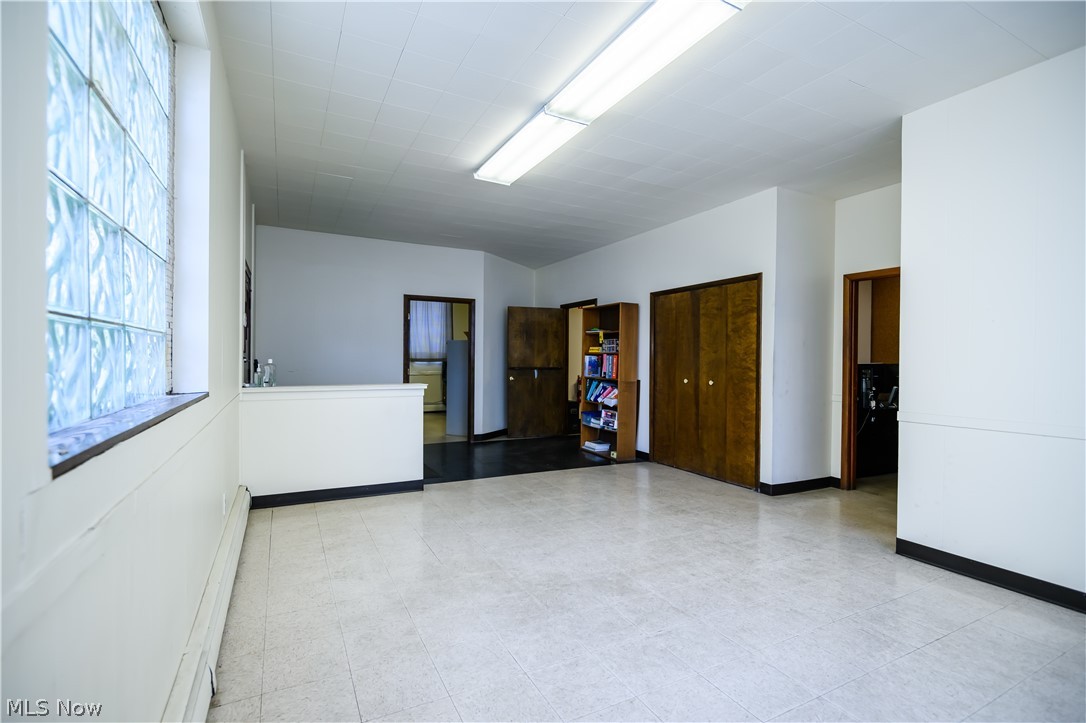 Moses & Day - Commercial Sale