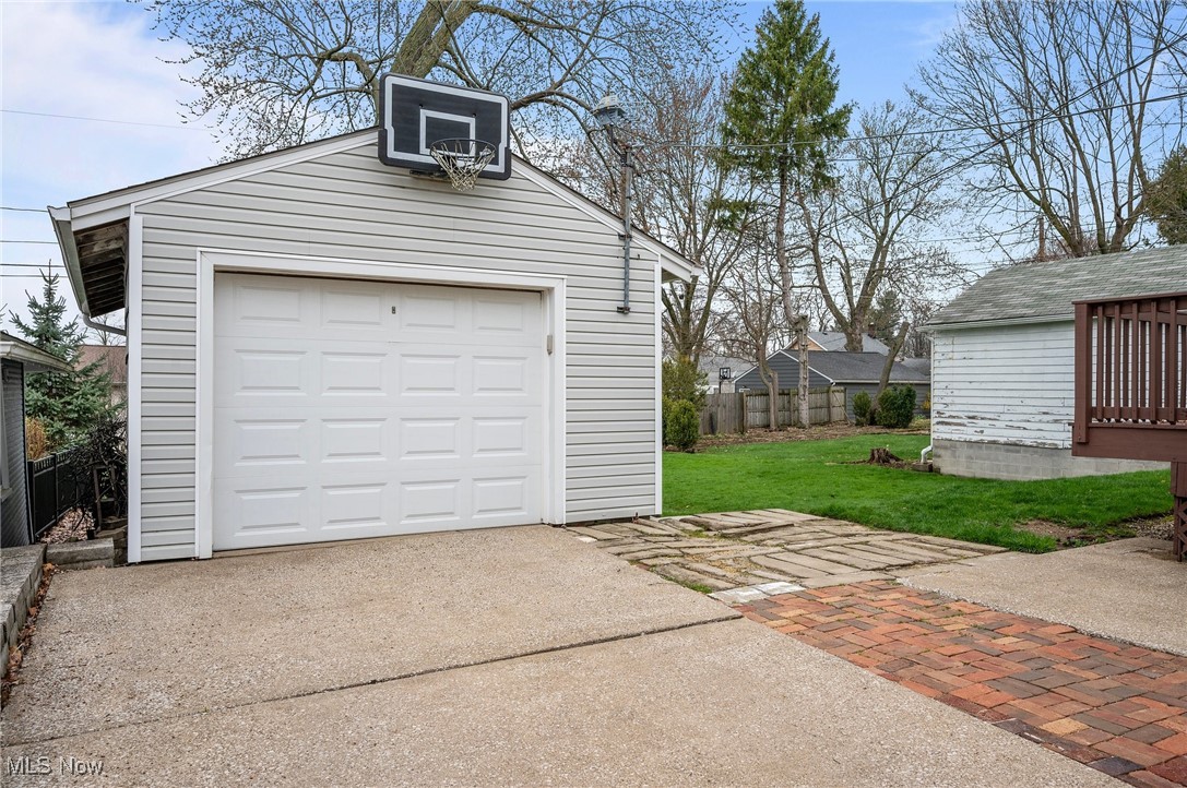 122 Gordon Avenue, Wadsworth, Ohio image 43
