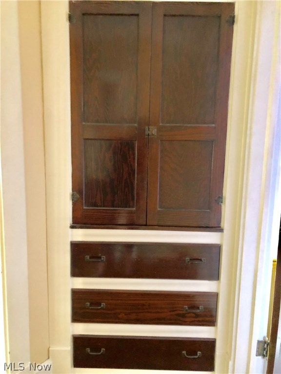 Stewart Ave - Residential