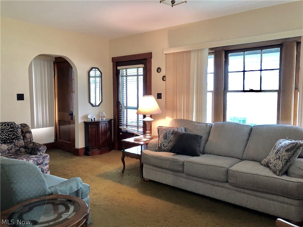 Stewart Ave - Residential