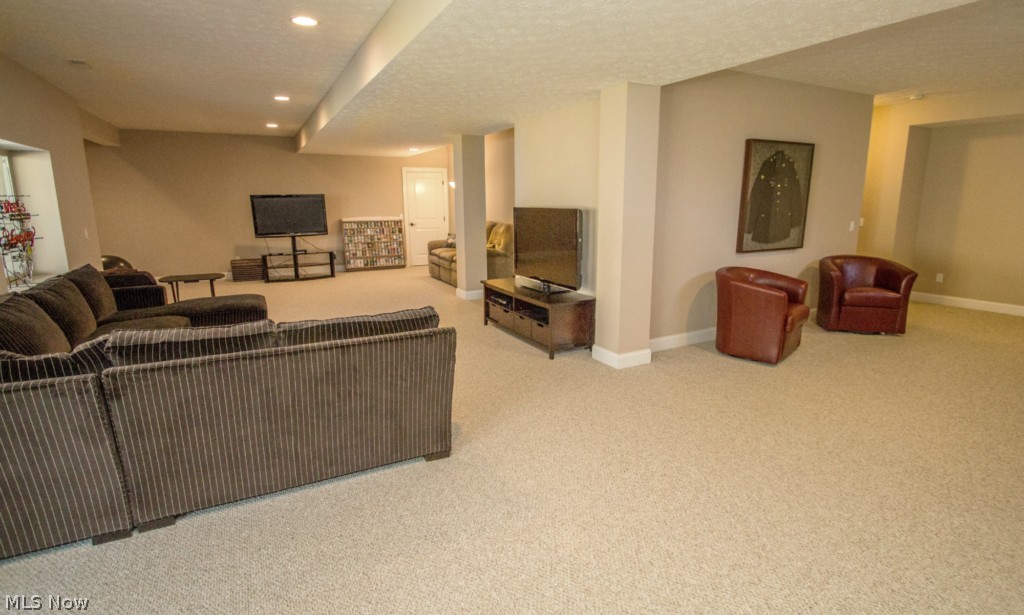 West Hampton - Residential