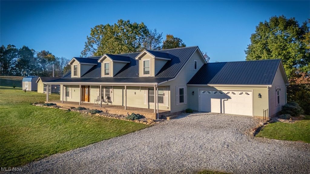 Photo of 2120 Federal Road, Little Hocking, OH 45742 (MLS # 5168183)