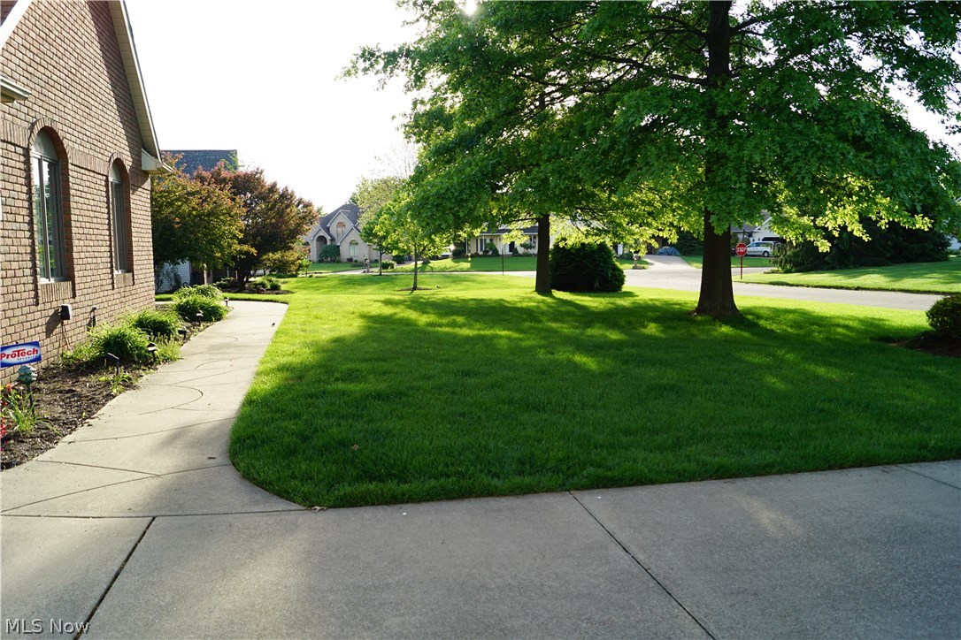 Williamsburg Village Estates - Residential