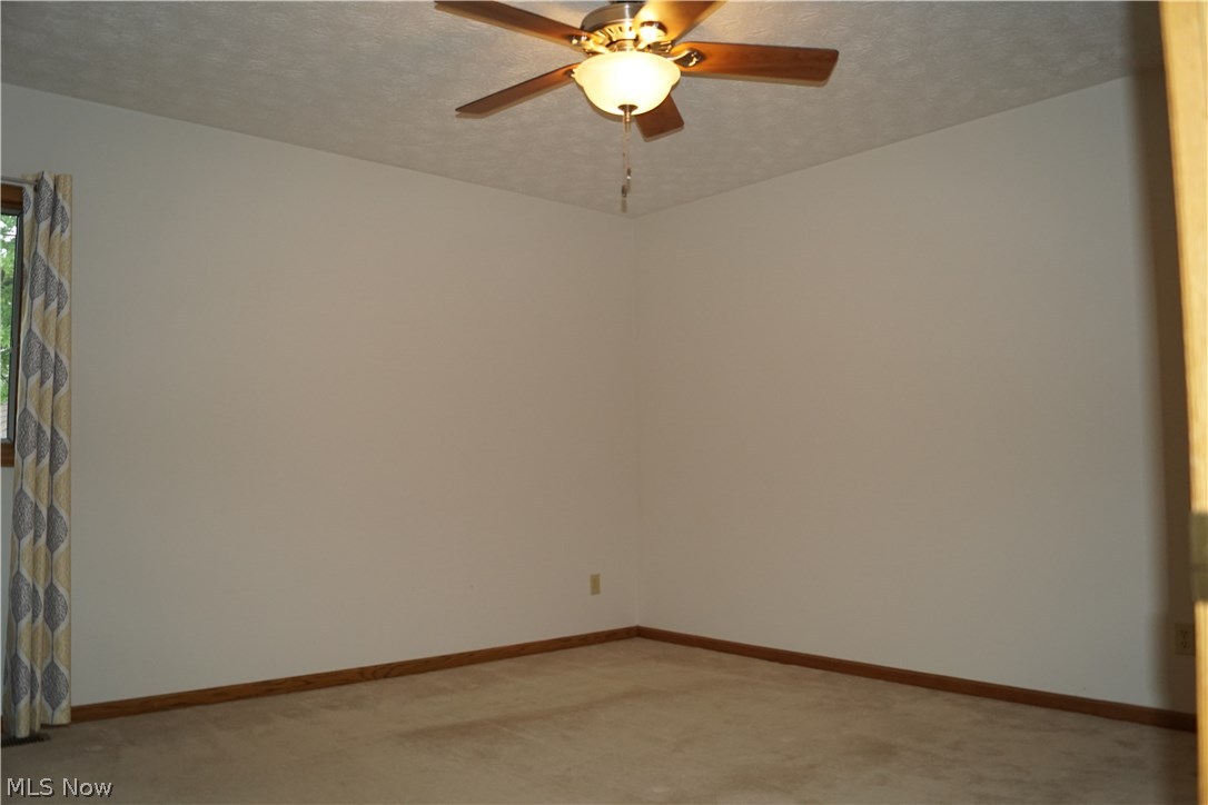 Williamsburg Village Estates - Residential