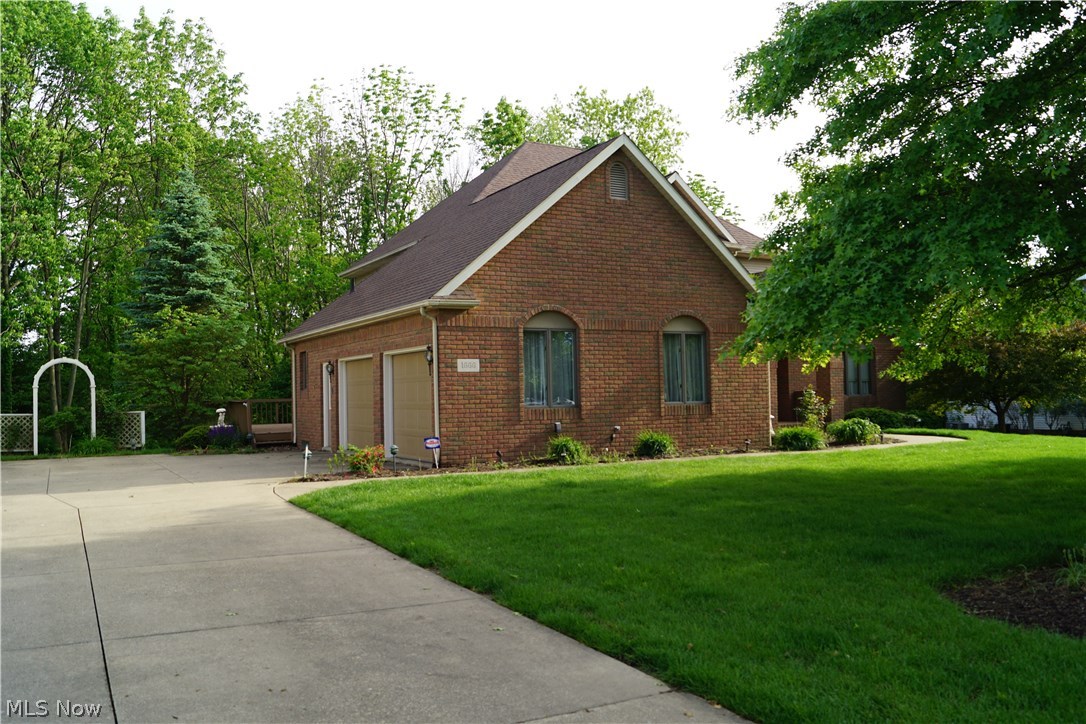 Williamsburg Village Estates - Residential