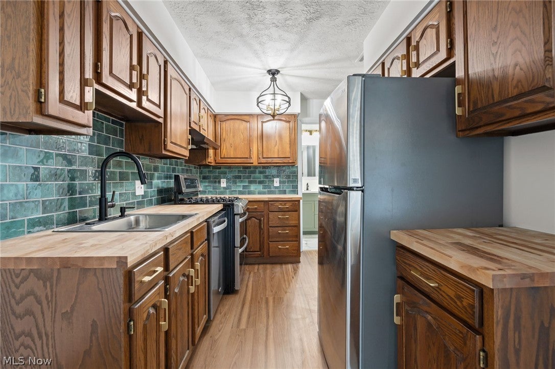 25735 Lorain Road 210