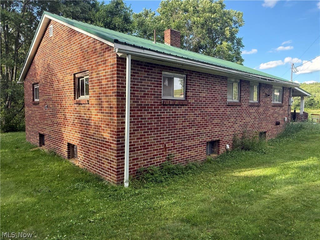 Photo of 17721 Township Road 278, Coshocton, OH 43812 (MLS # 5220491)