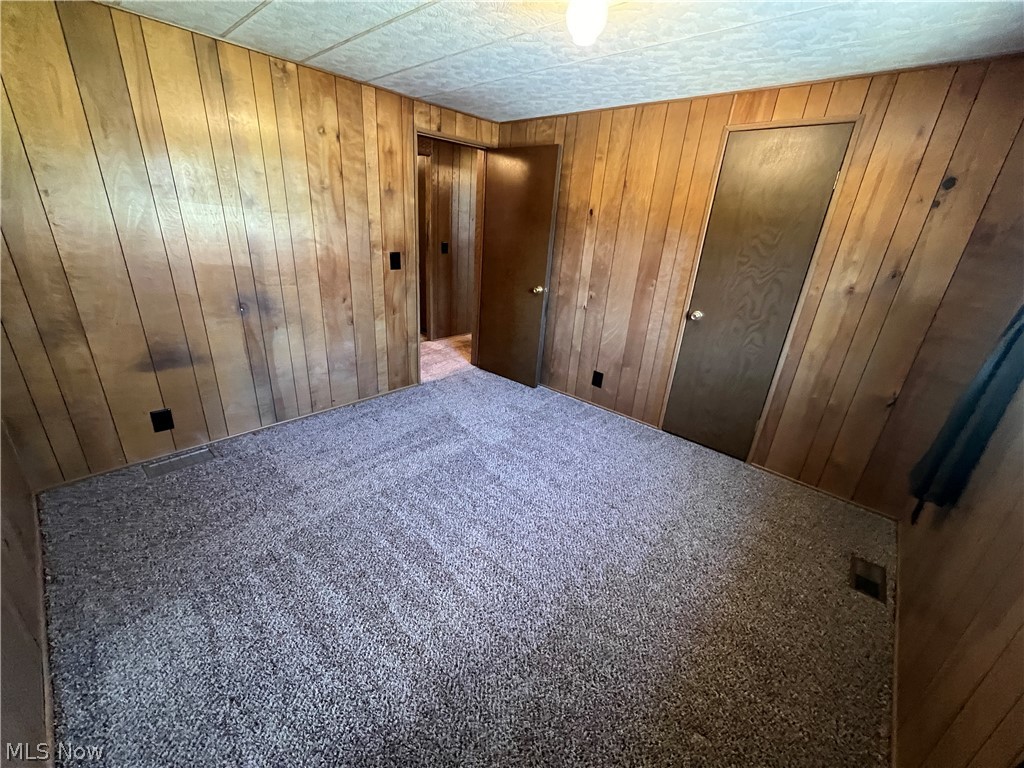 Schoenbrunn Tr - Residential