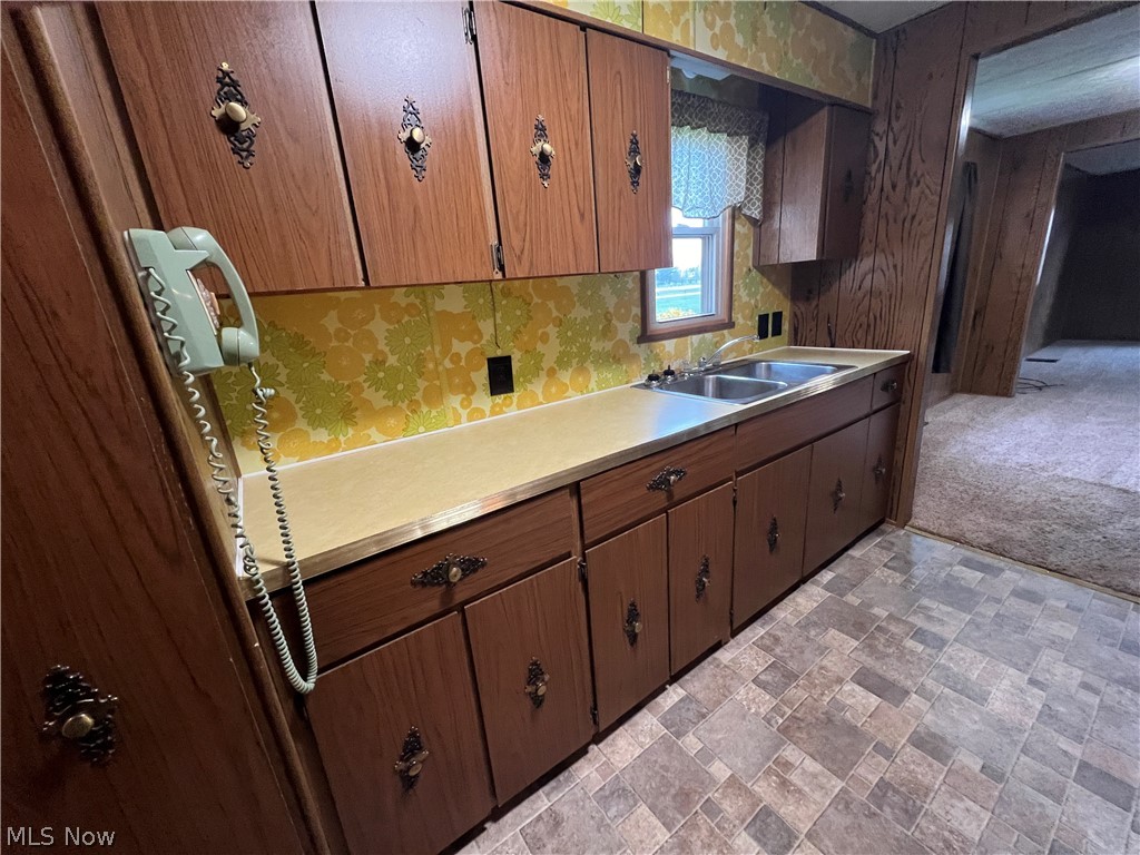 Schoenbrunn Tr - Residential