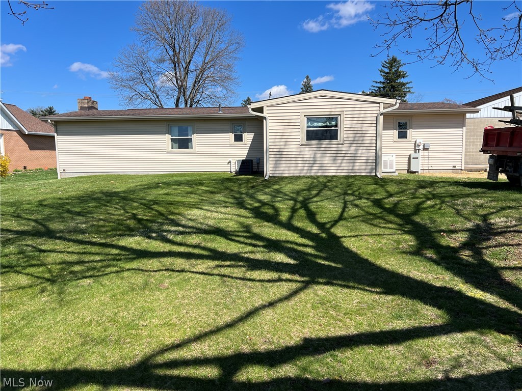 Schoenbrunn Tr - Residential