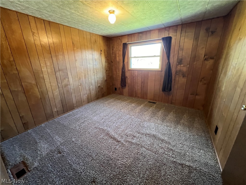 Schoenbrunn Tr - Residential