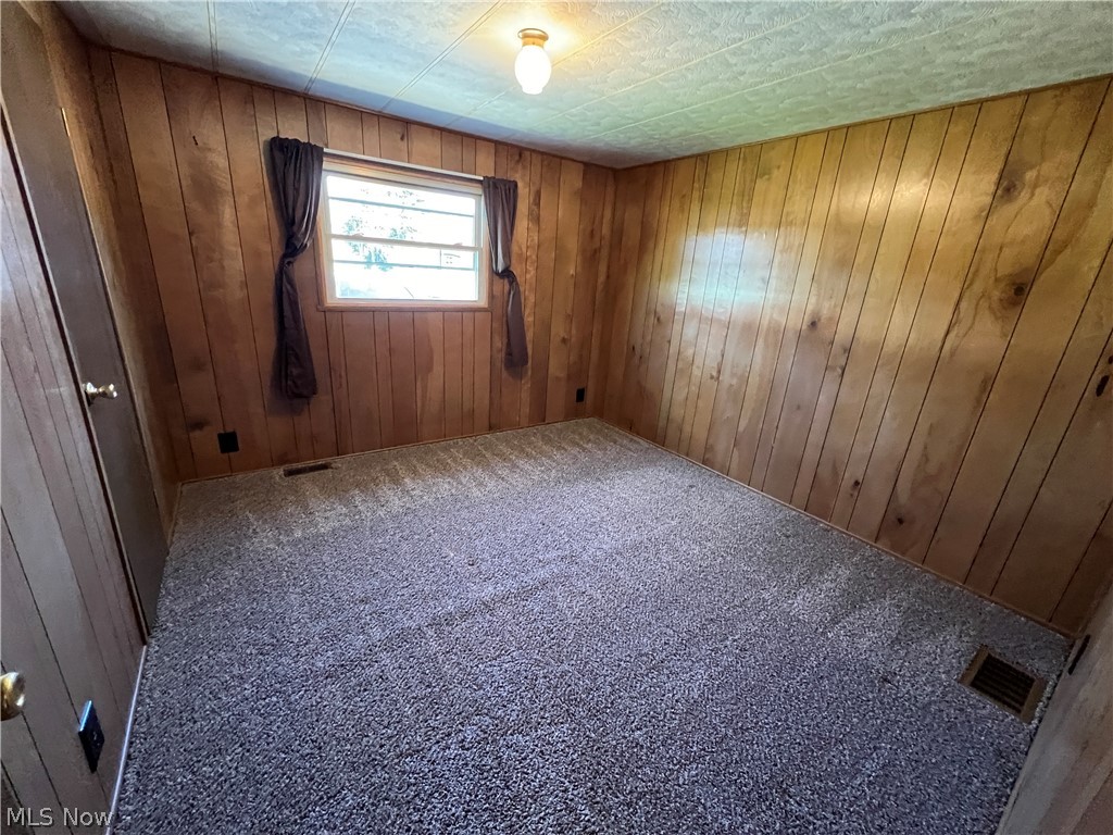 Schoenbrunn Tr - Residential