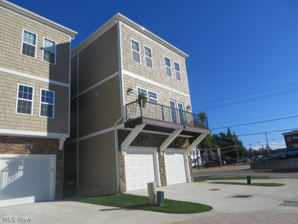 Willoughby Pointe - Residential