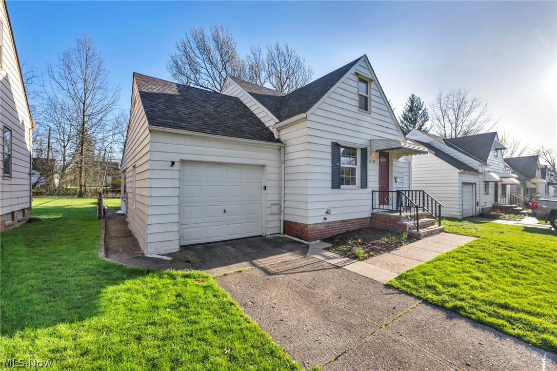 Maple Heights - Residential