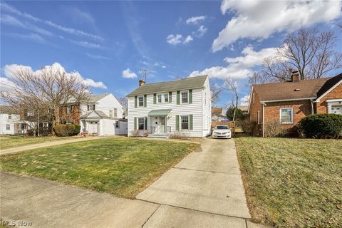 Tiny photo for 869 Packard Drive, Akron, OH 44320 (MLS # 5190100)